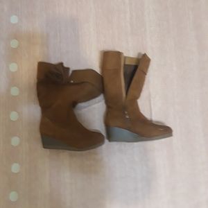 Wedge Suade Boots